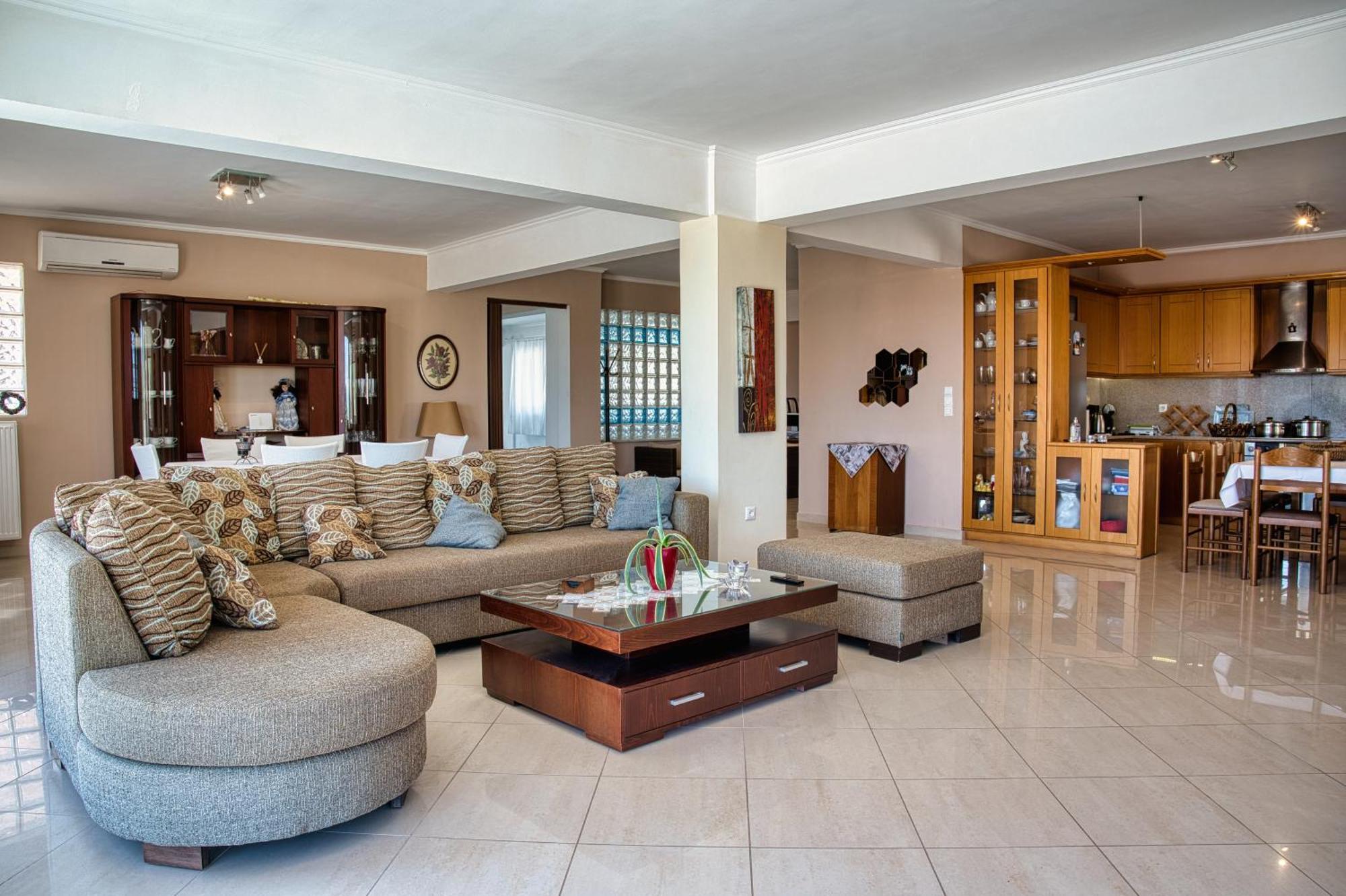 Petronas Villa Kariá المظهر الخارجي الصورة